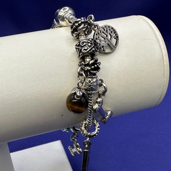 Pandora-Style “World Traveler” Theme Charm Bracelet - Picture 5 of 9